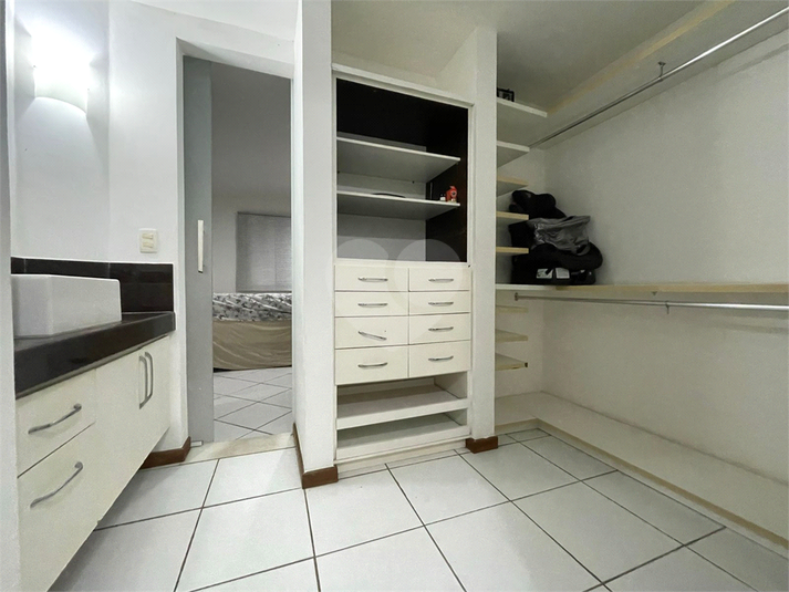 Foto REO1094855