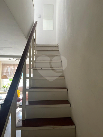 Foto REO1094860
