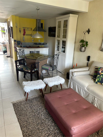 Foto REO1094860