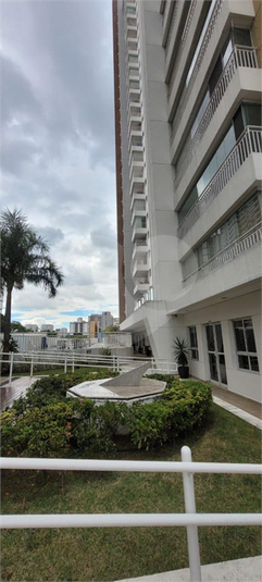 Foto REO1094869