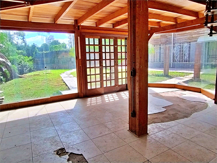 Foto REO1094872