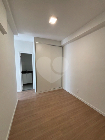 Foto REO1094881