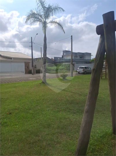 Foto REO1094885