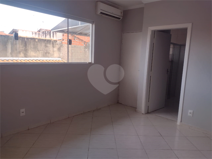 Foto REO1094899