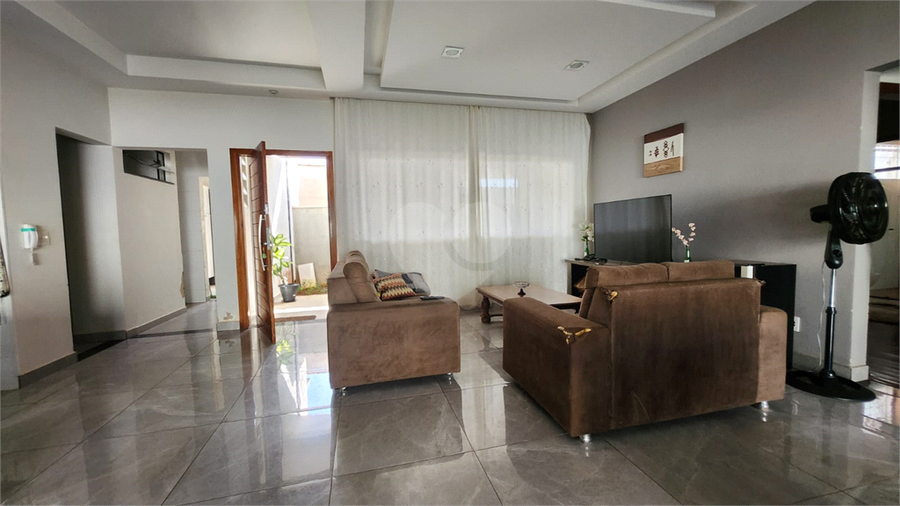 Foto REO1094905