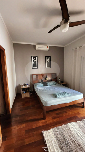 Foto REO1094905