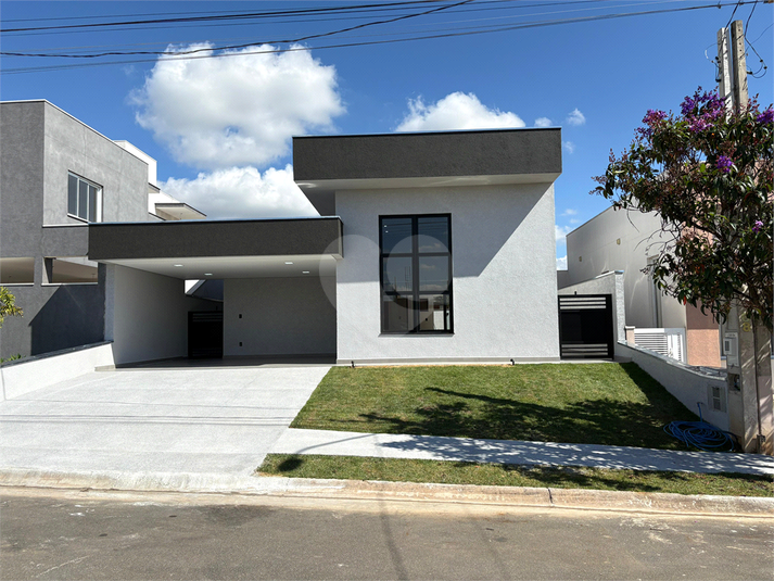 Foto REO1094915