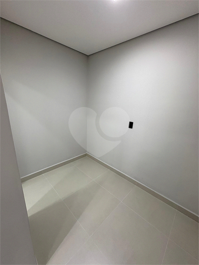 Foto REO1094915