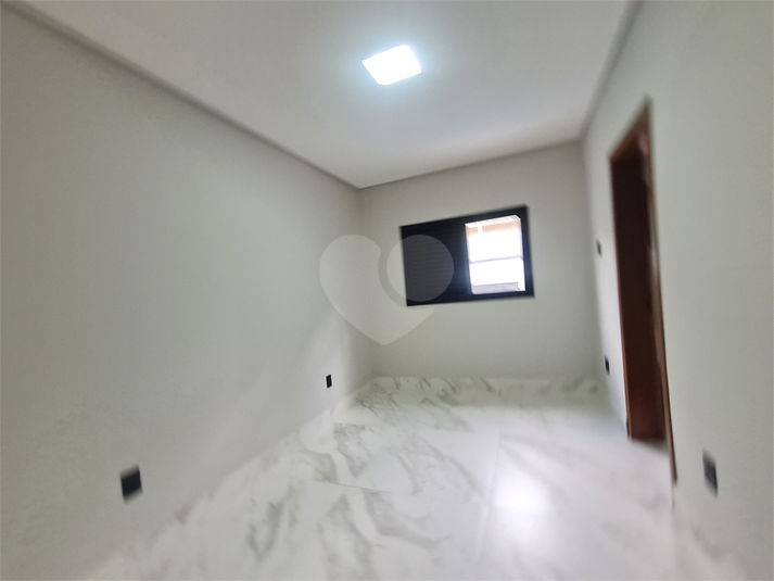 Foto REO1094917