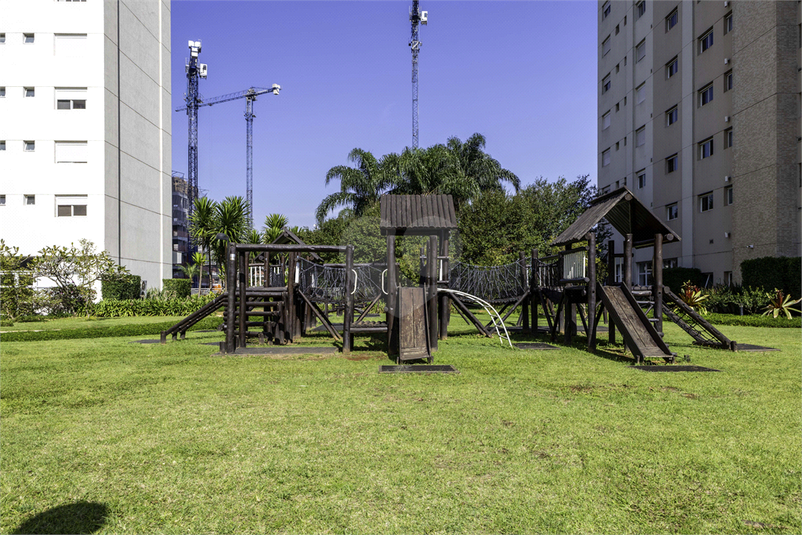 Foto REO1094920