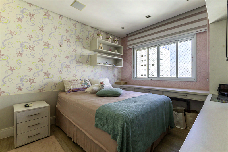 Foto REO1094920