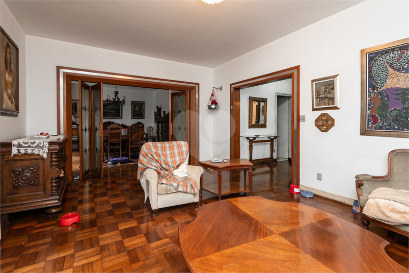 Foto REO1094933