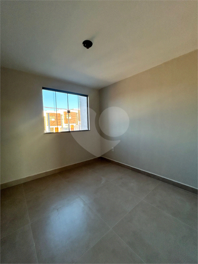 Foto REO1094937