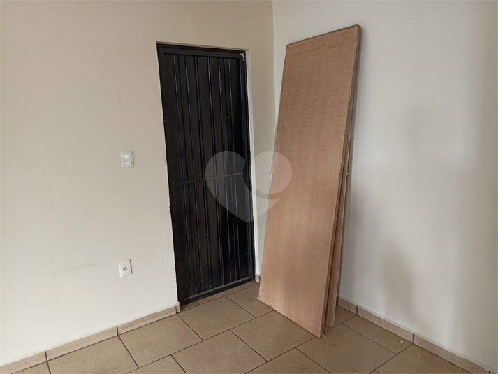 Foto REO1094948
