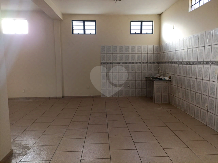 Foto REO1094948
