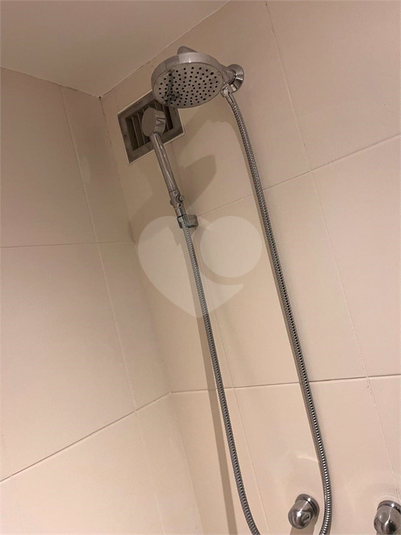 Foto REO1094949