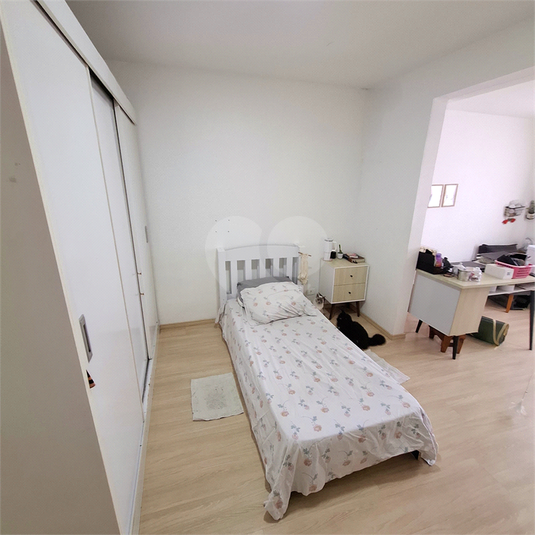 Foto REO1094950
