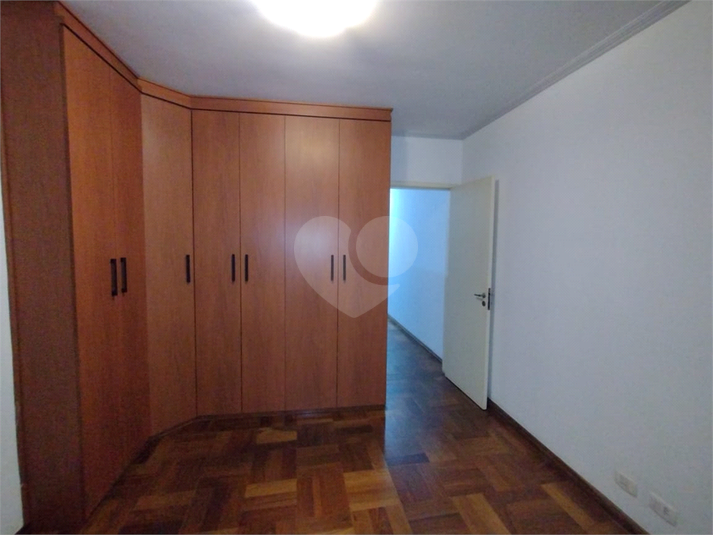 Foto REO1094953
