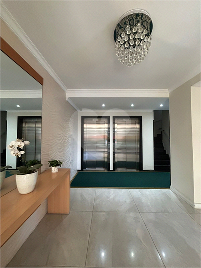 Foto REO1094955