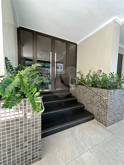 Foto REO1094955