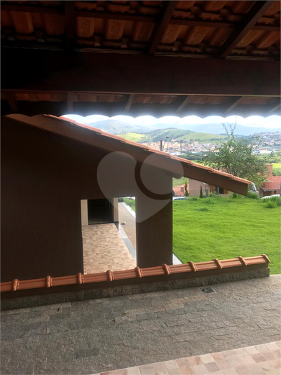 Foto REO1094968