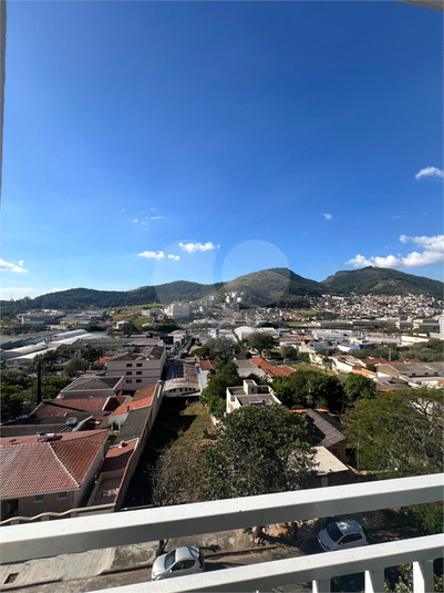 Foto REO1094983