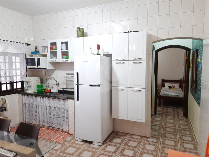 Foto REO1094987