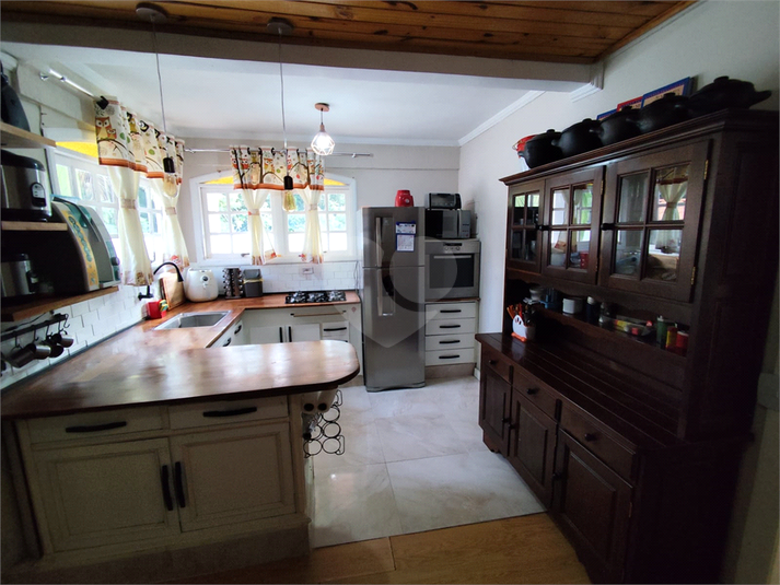 Foto REO1094999
