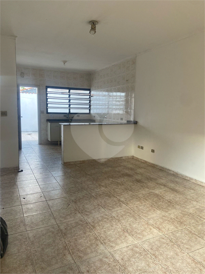 Foto REO1095002