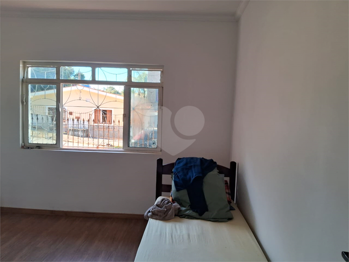 Foto REO1095005