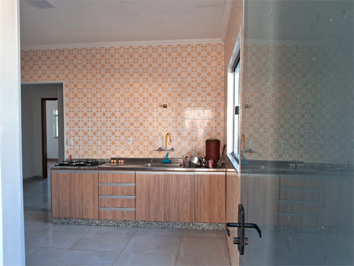 Foto REO1095005