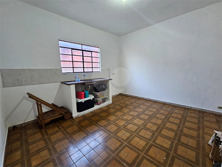 Foto REO1095006