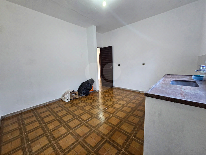 Foto REO1095006
