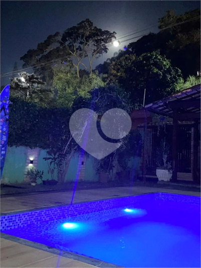 Foto REO1095007