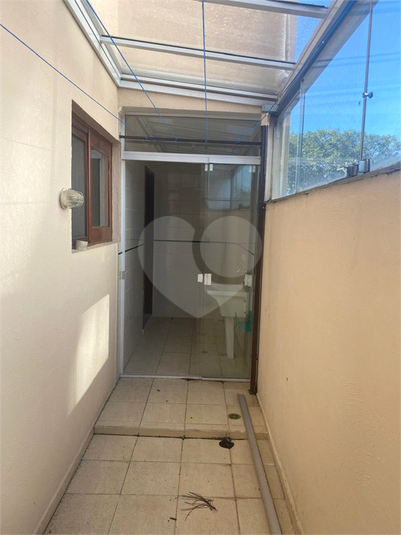 Foto REO1095021