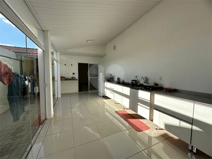 Foto REO1095068