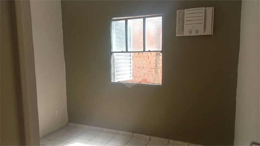 Foto REO1095070