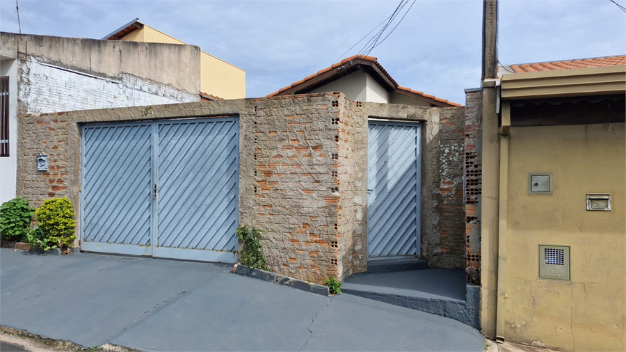 Foto REO1095070