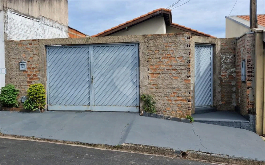 Foto REO1095070