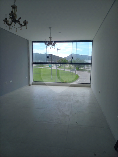 Foto REO1095089