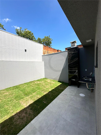 Foto REO1095133