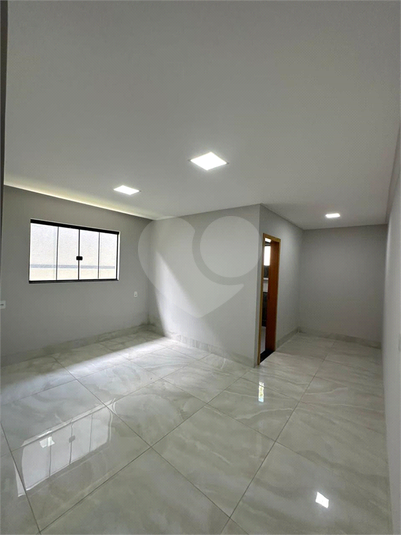 Foto REO1095133