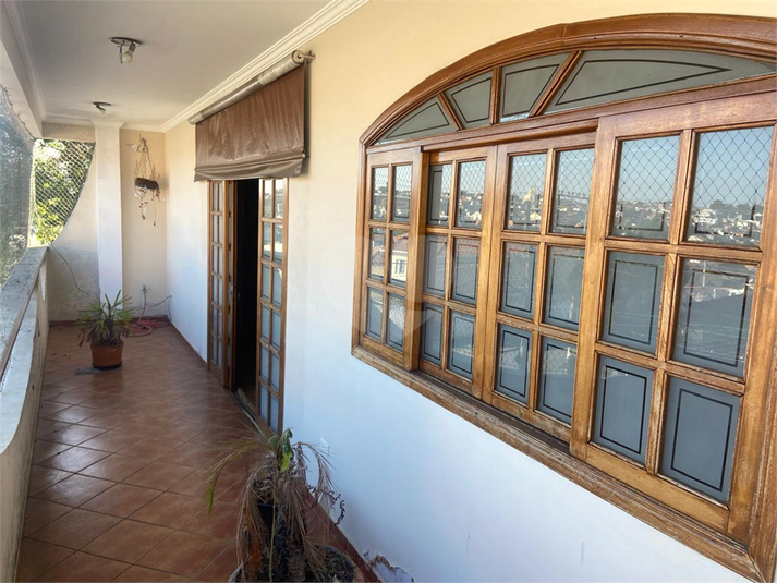 Foto REO1095135