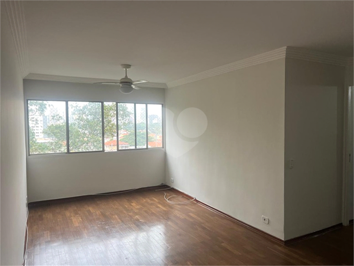 Foto REO1095142