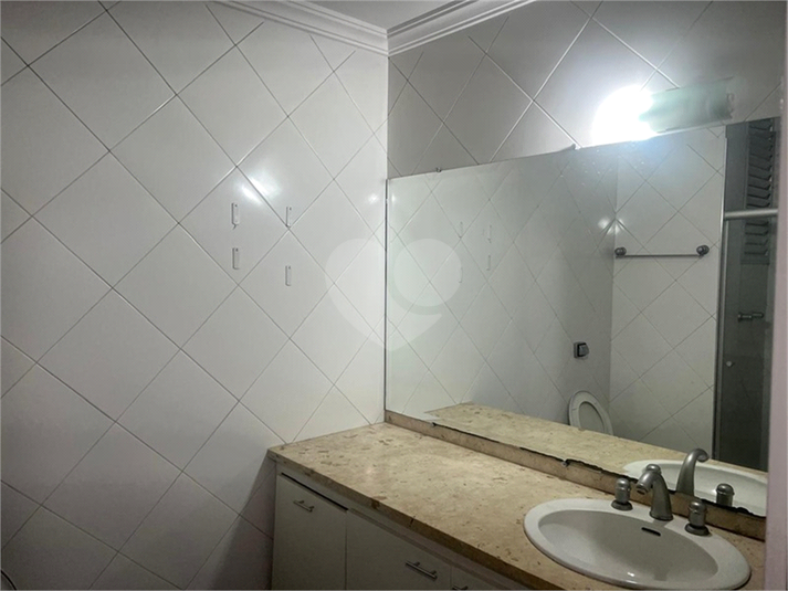 Foto REO1095142