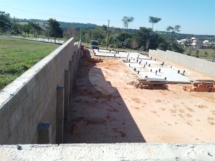 Foto REO1095145