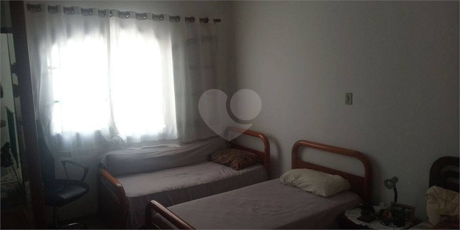 Foto REO1095159
