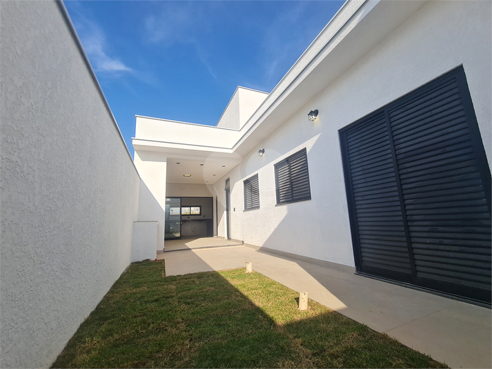 Foto REO1095161