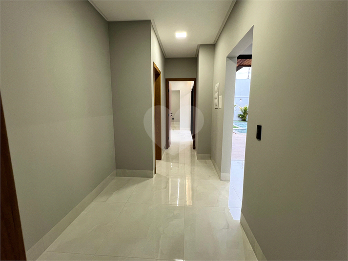 Foto REO1095168