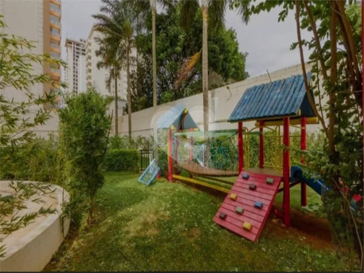 Foto REO1095174
